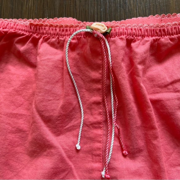 Y2K 2003 Victoria's Secret Embroidered Bloomer Shorts Pink Crochet Lace Coquette - Picture 2 of 9